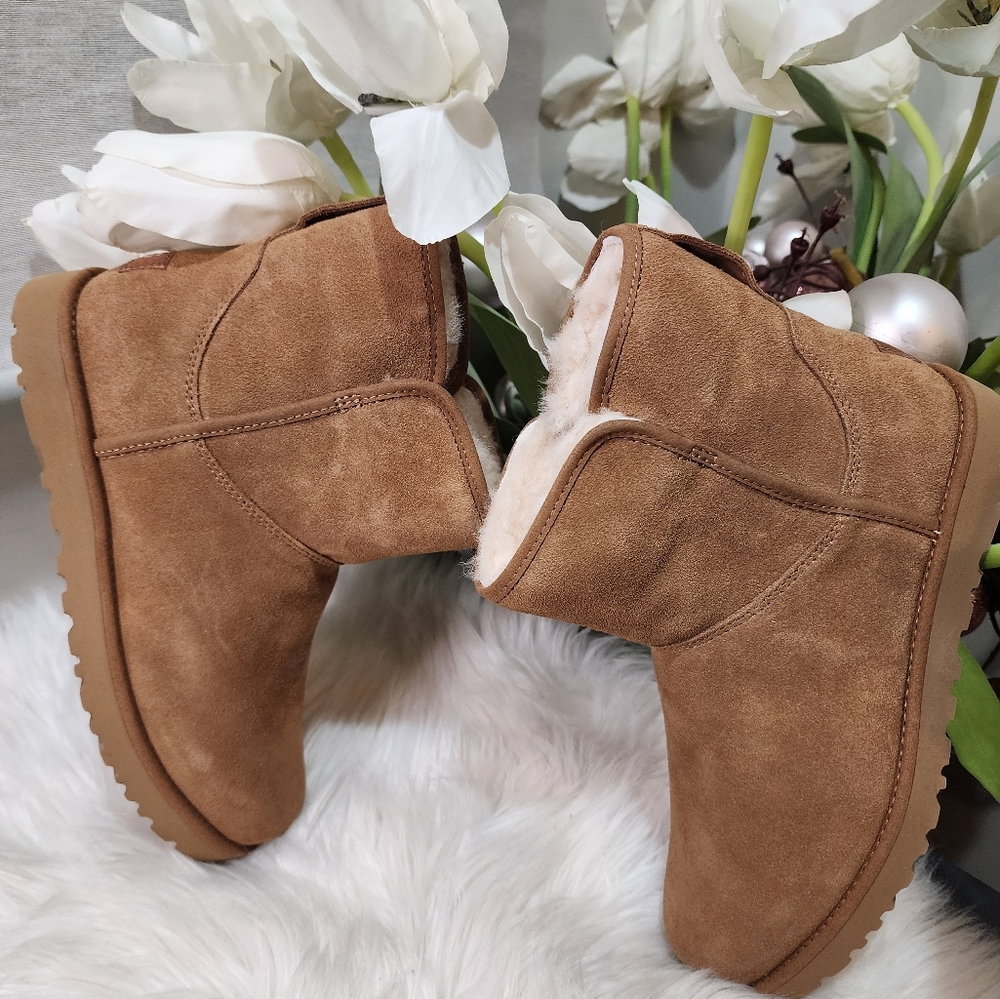 UGG Cory II Bootie Women new